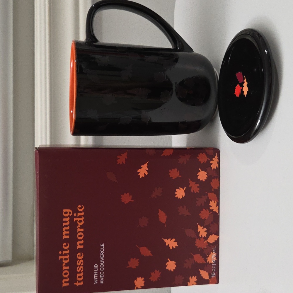 NIB Davidstea FALL LEAVES Colour Changing Nordic Mug Davids Tea RETIRED